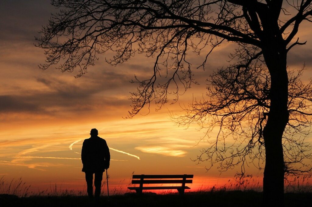 alter Mann einsam Ist Einsamkeit ein Anzeichen von Demenz